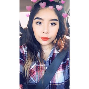 Meet your Posher, Alina